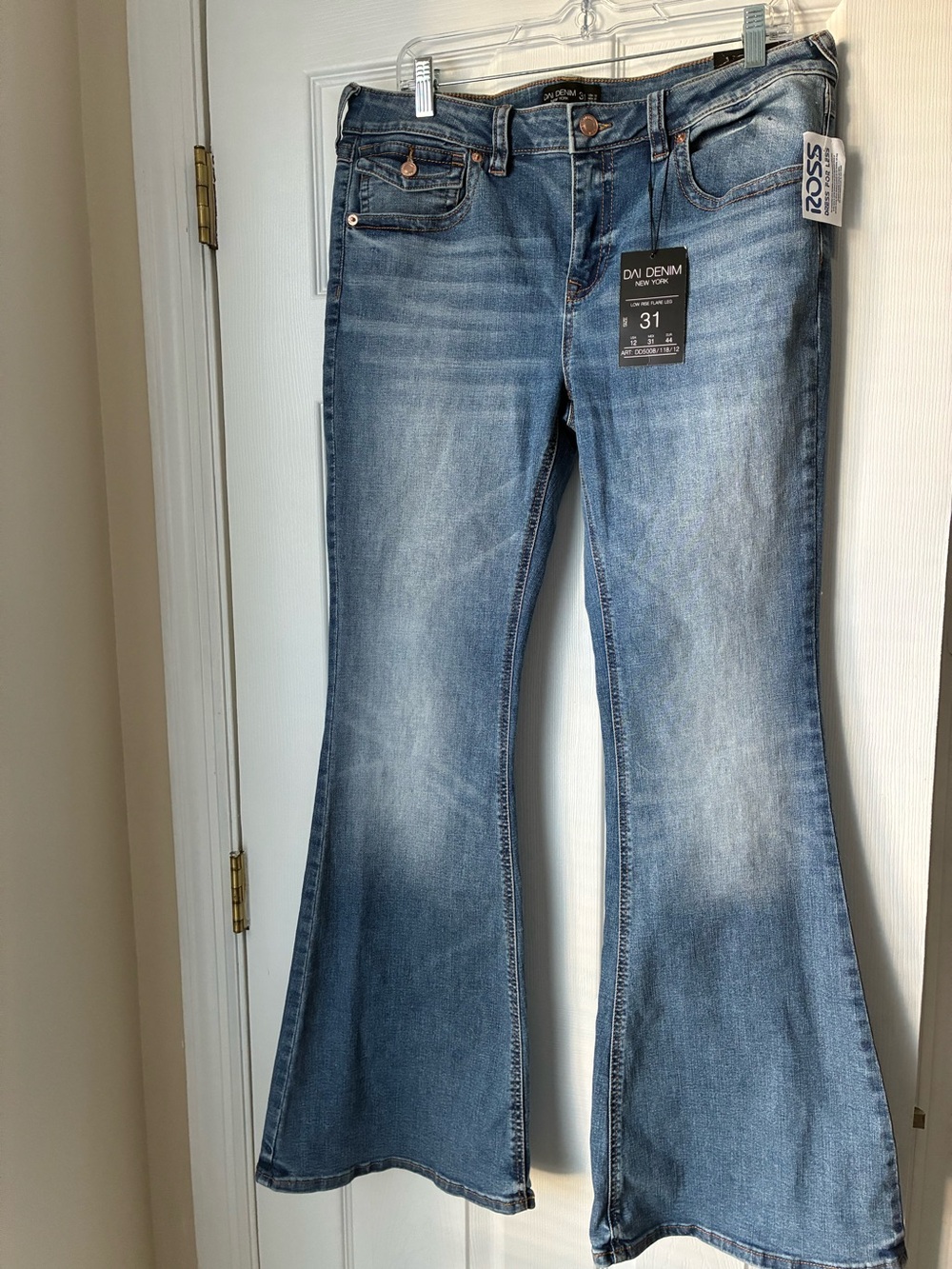 Women's Light Blue Flare Jeans - 31